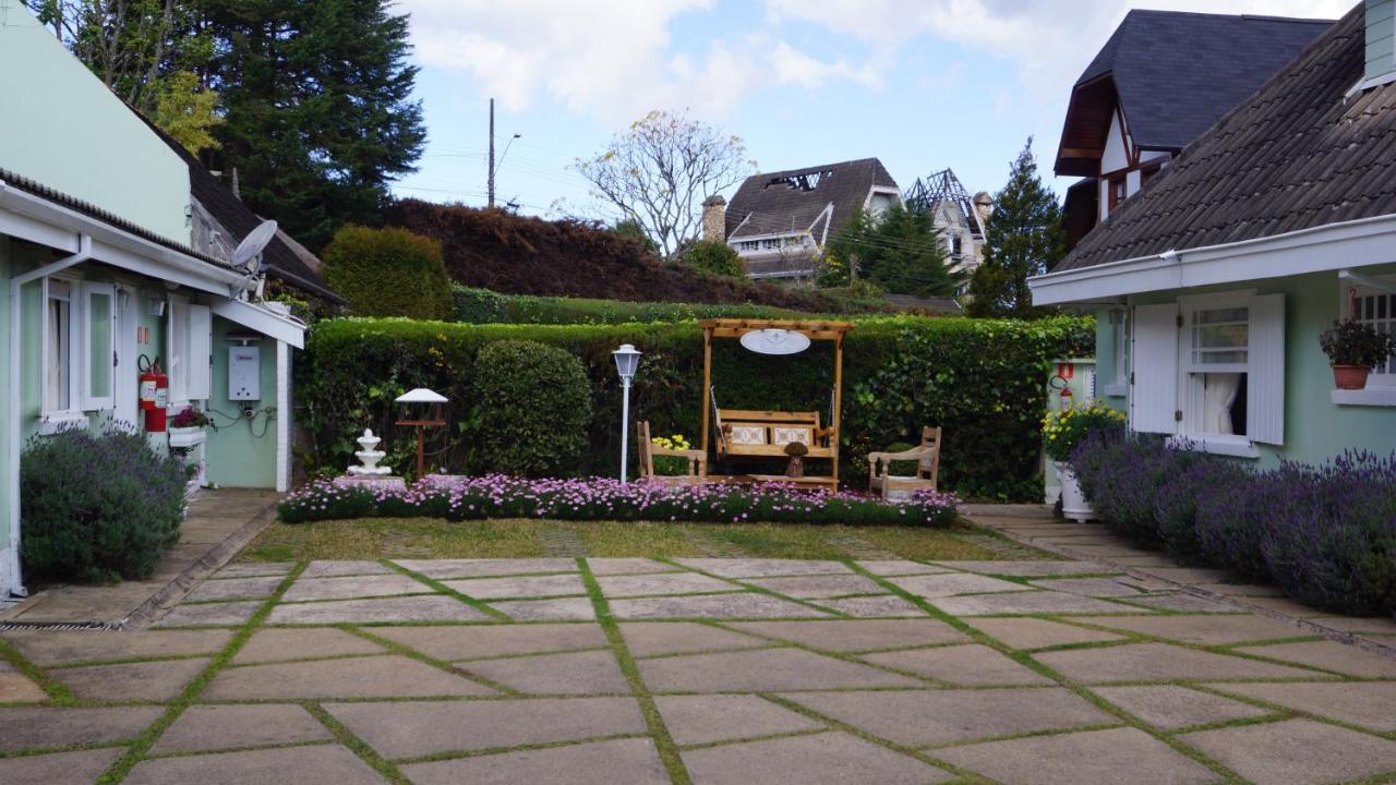 Pousada Chateau Colinas Campos do Jordao Exterior photo