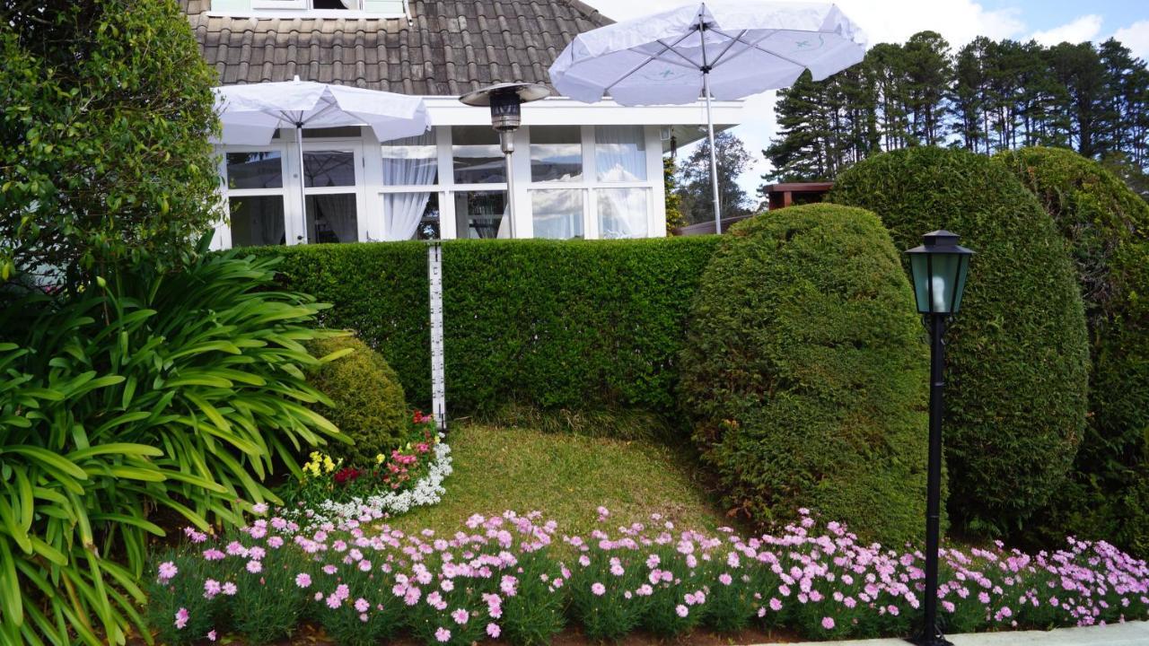 Pousada Chateau Colinas Campos do Jordao Exterior photo