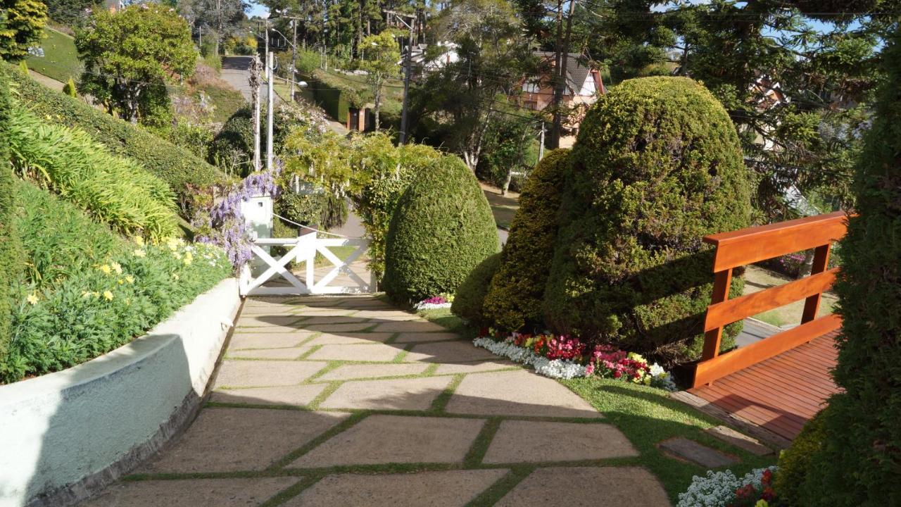 Pousada Chateau Colinas Campos do Jordao Exterior photo