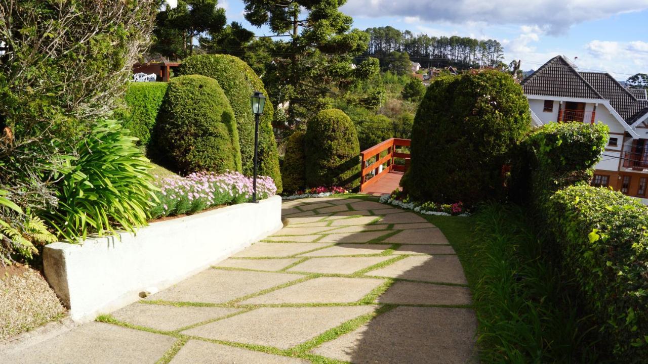 Pousada Chateau Colinas Campos do Jordao Exterior photo